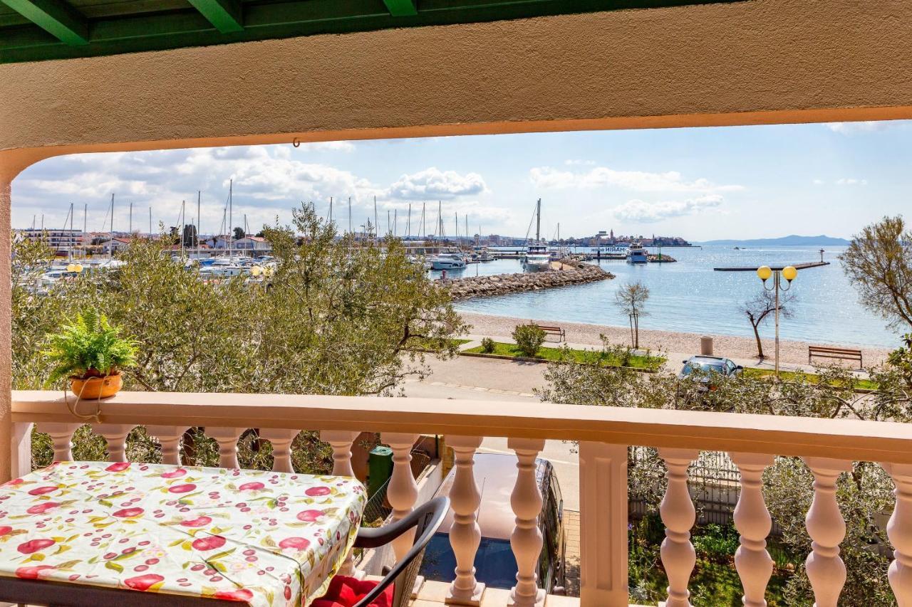 Apartamento Mare-More Studio W Balcony And Beach Front And View Zadar Exterior foto