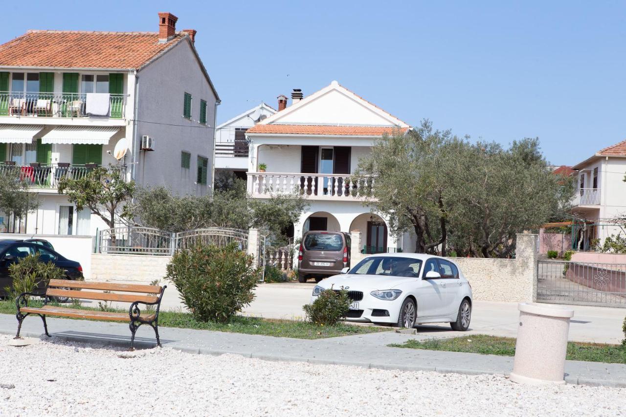 Mare-More Studio W Balcony And Beach Front And View Zadar Exterior foto