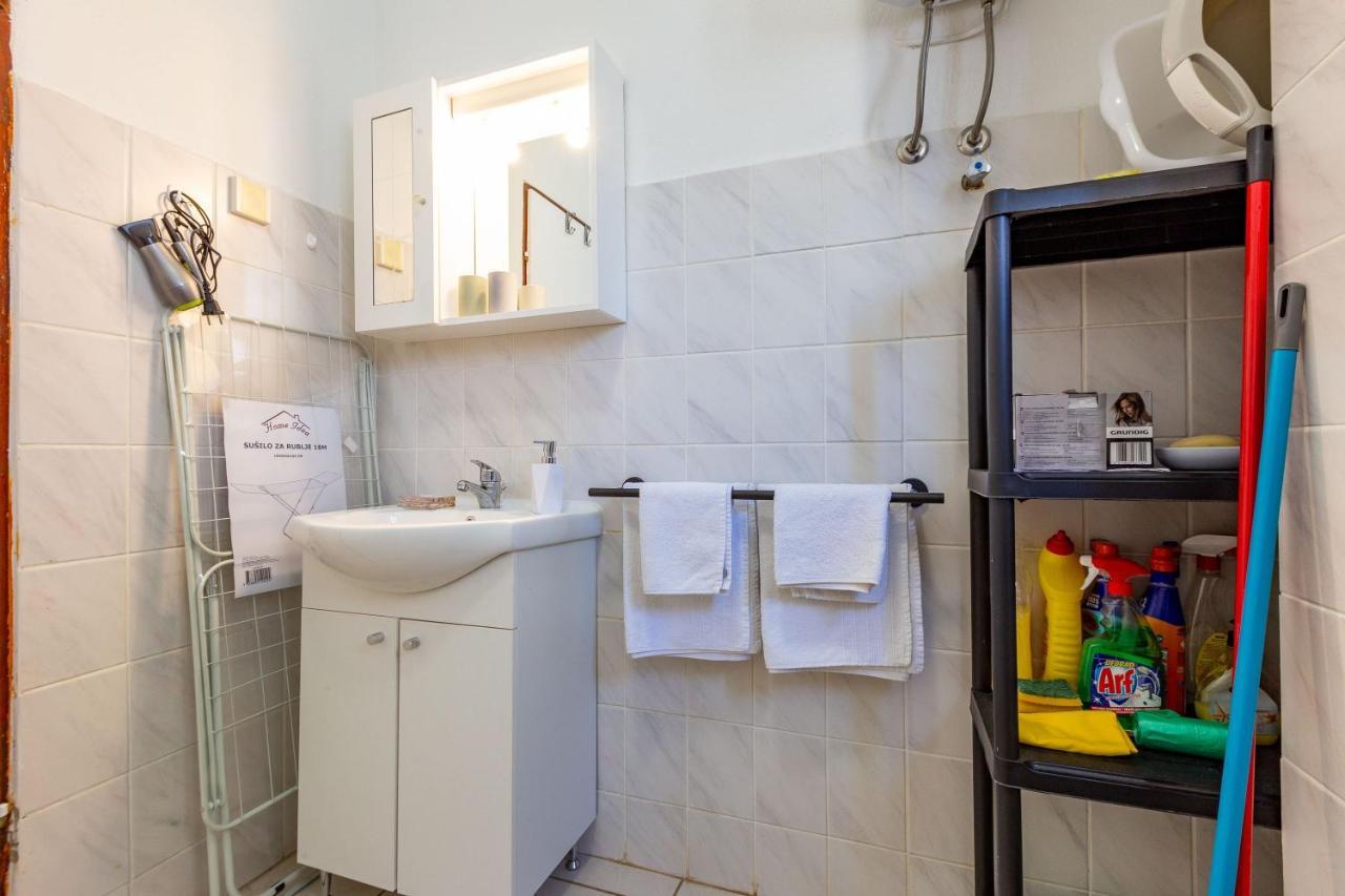 Mare-More Studio W Balcony And Beach Front And View Zadar Exterior foto